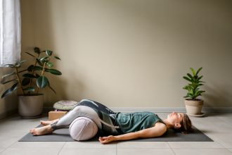 Grab your pillow and get comfortable with this 20-minute relaxing yoga flow