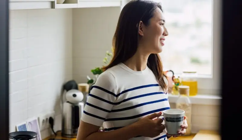 Pine needle tea is an earthy, vitamin C-rich tea-like version of green tea, packed with benefits