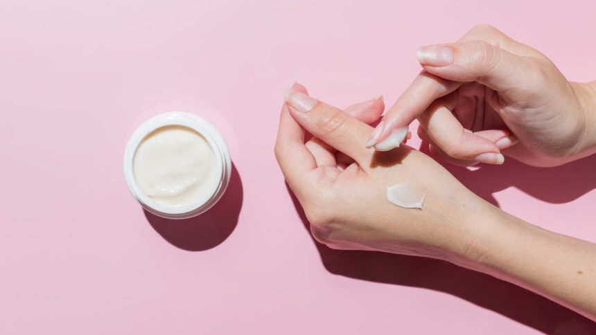 Hand cream for women: do's and don'ts when buying the right one