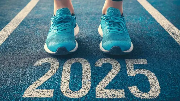 6 Self-Improvement Tips to Achieve Your Health and Wellness Goals in 2025