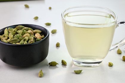 Cardamom Water for Skin: Make this detox drink at home and get a natural glow!