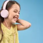 8 tips to protect your child from hearing loss