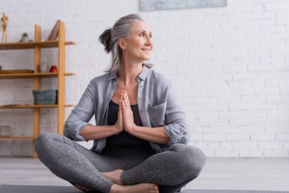 10 yoga poses to help get rid of menopausal tummy