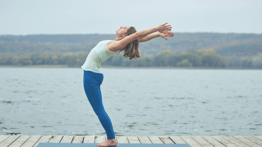 Ardha Chakrasana for Weight Loss: Does that help?