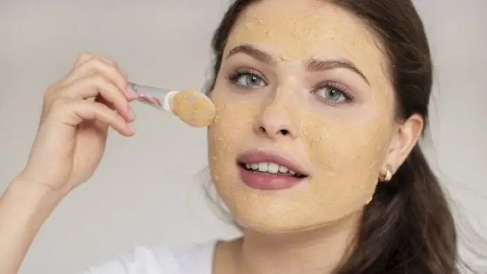 Jaggery for Skin: 6 Ways to Include This Natural Sweetener in Your Beauty Routine