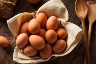 What is the healthiest way to eat eggs?