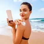 8 High Performance SPF 70 Sunscreen and Sunscreen to Prevent Sunburn