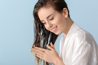 7 Best Hair Color Shampoo: Safe, Easy and Confusing Free Options