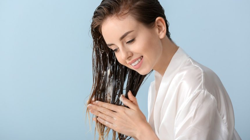 7 Best Hair Color Shampoo: Safe, Easy and Confusing Free Options