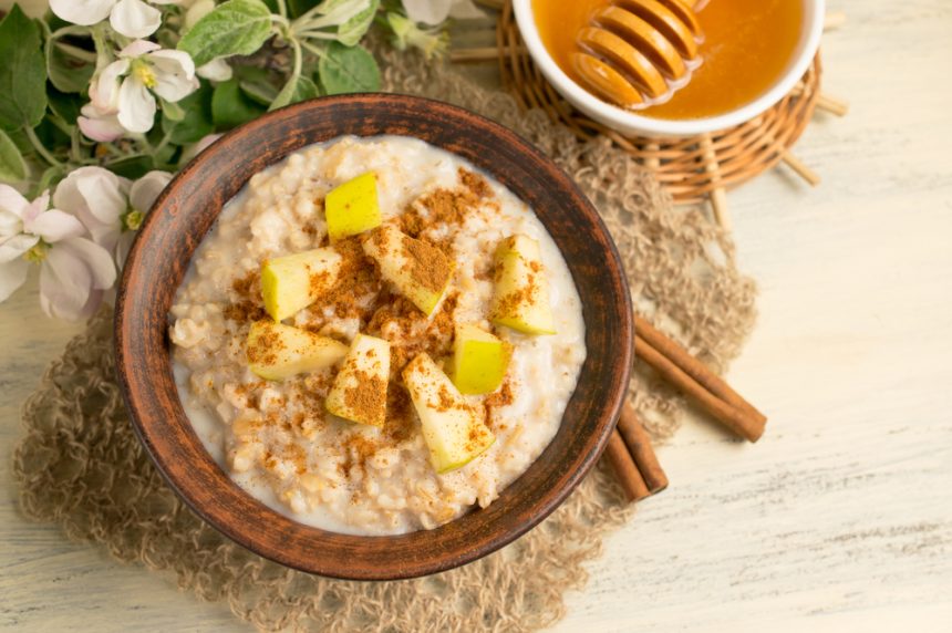 Healthy breakfast options for 11 people to start the day right