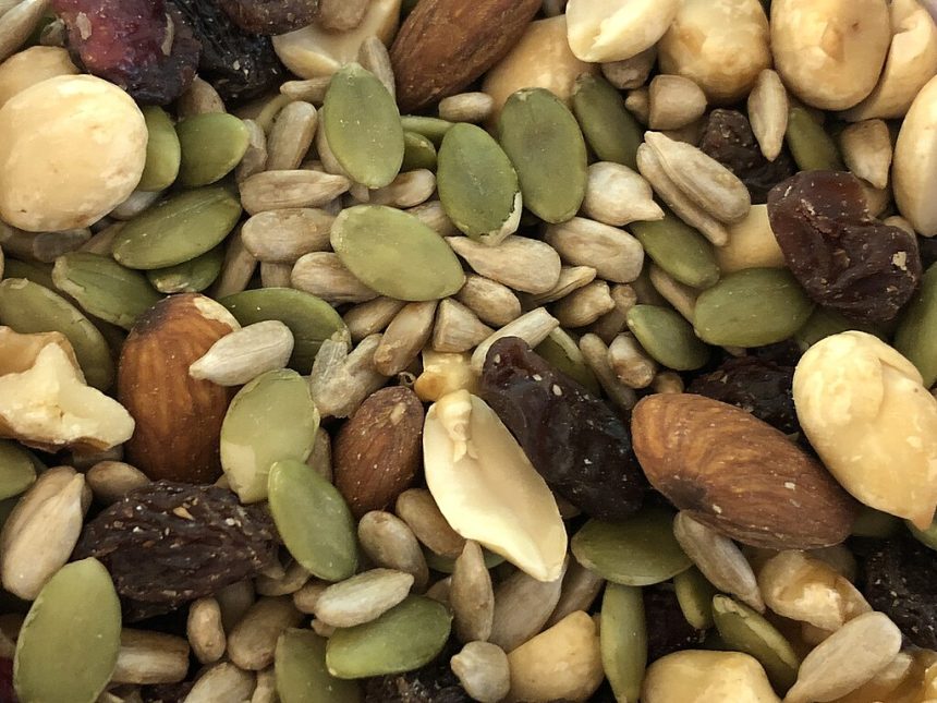 11 healthy snacks for under $5 to maintain energy throughout the day