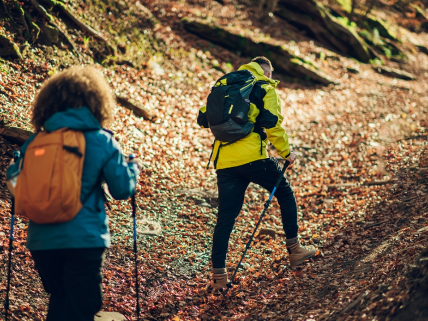 13 outdoor activities to stay healthy in bright autumn weather