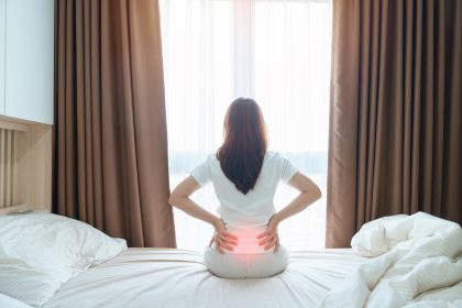 Study: Full-spectrum extract from Cannabis sativa DKJ127 for chronic low back pain: a phase 3 randomized placebo-controlled trial. Image Credit: Jo Panuwat D / Shutterstock
